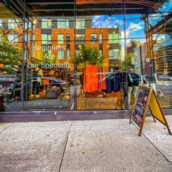 Brooklyn Running Company - Exterior