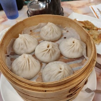 Mr Bun - Pork soup dumplings - Shanghainese Near Me - Brooklyn, New York