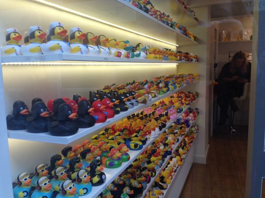 Amsterdam Duck Store by null