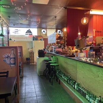 Cafe Princess Pig - No karaoke on the cafe side - Bars Near Me - Honolulu, Hawaii