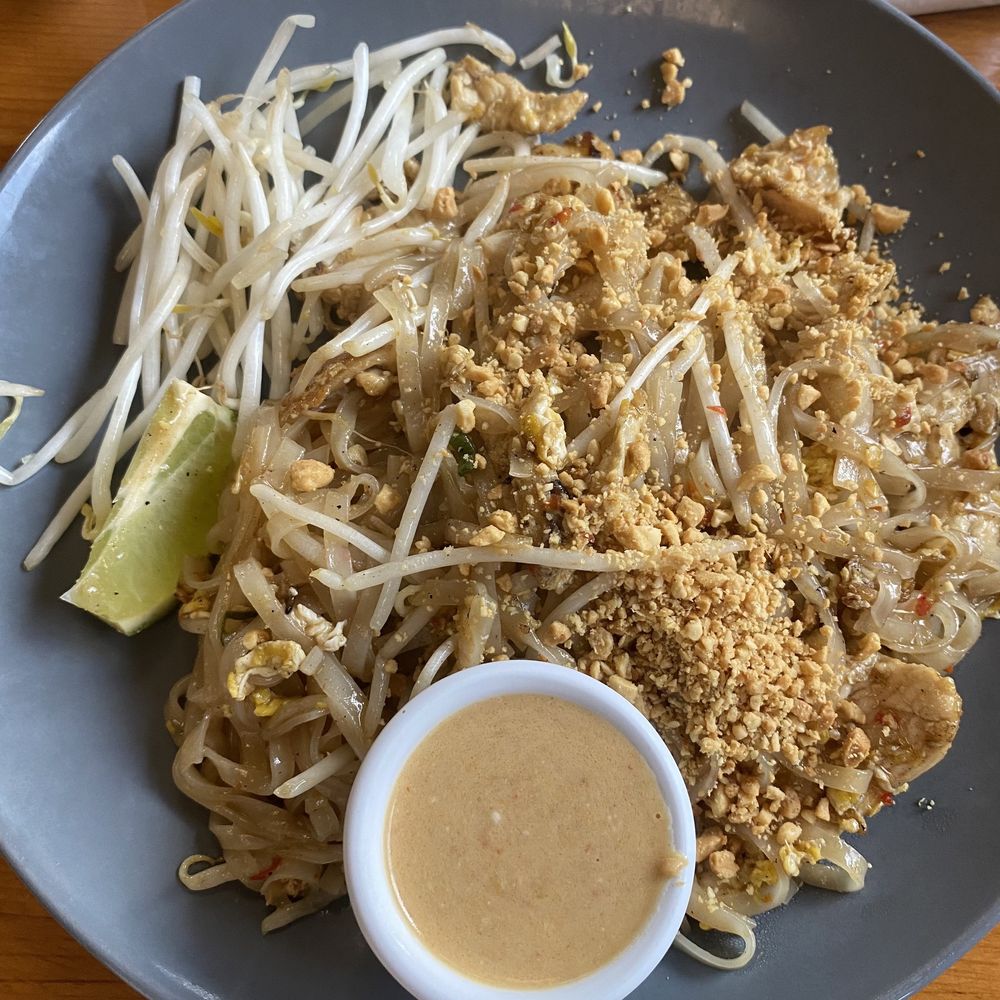 Ubon Thai Kitchen - 1. Regular Pad Thai - Thai Near Me - Eugene, Oregon