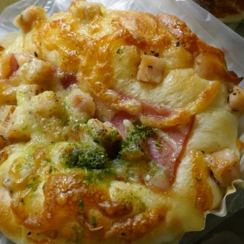 英王麵包 - Bakeries Near Me - Hong Kong, HK