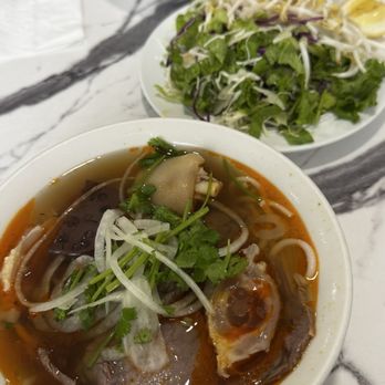 Mien Trung Restaurant - Bun bo hue - Vietnamese Near Me - San Diego, California Mien Trung Restaurant - Bun bo hue - Vietnamese Near Me - San Diego, California