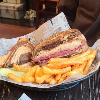 The Swire Inn - Rueben and fries - Cocktail Bars Near Me - Middletown, Ohio The Swire Inn - Rueben and fries - Cocktail Bars Near Me - Middletown, Ohio