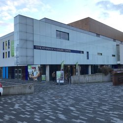 Streatham Leisure Centre - Outside