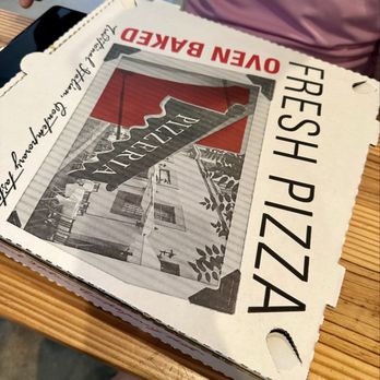 Hobcaw Brewing - Mastro's Fire food truck pizza - Breweries Near Me - Mount Pleasant, South Carolina