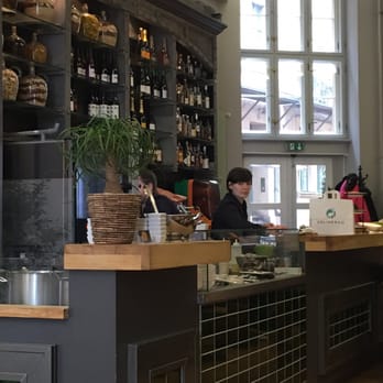Hummus Und Friends - Kosher Near Me - Berlin, BE