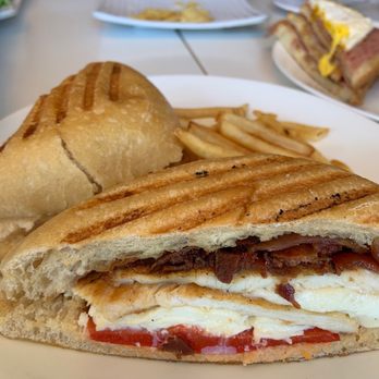 Cafe Paris - Creperies Near Me - Metuchen, New Jersey Cafe Paris - Creperies Near Me - Metuchen, New Jersey