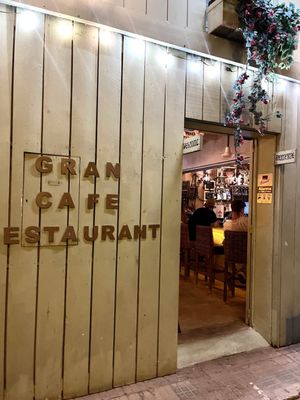 Cassai Gran — Cafè i restaurant by null
