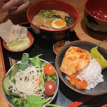RAMEN-SAN - edamame hummus salad-san 10 hour tonkotsu* miso salmon* - Ramen Near Me - Chicago, Illinois
