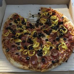 16" New York Style with pepperoni, black olives & banana peppers. 16" New York Style with pepperoni, black olives & banana peppers.