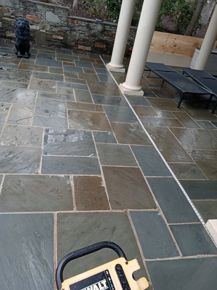 Slide of Sellers Handyman Service