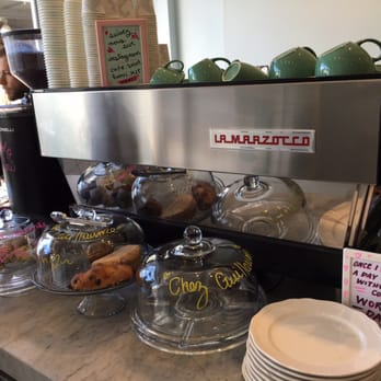 Café Saint-Henri - Barista bar - Coffee & Tea Near Me - Montreal, Quebec Café Saint-Henri - Barista bar - Coffee & Tea Near Me - Montreal, Quebec
