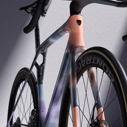 Cyclologic - 2025 Trek Madone SLR9 AXS Custom ICON Paint scheme SRAM Power Meter