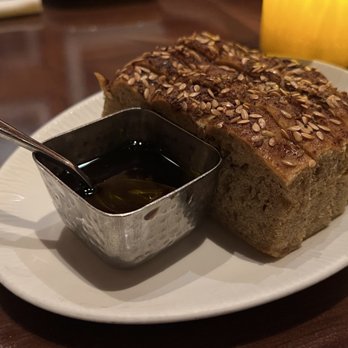Tiffins Restaurant - Tiffins Signature Bread Service - New American Near Me - Lake Buena Vista, Florida Tiffins Restaurant - Tiffins Signature Bread Service - New American Near Me - Lake Buena Vista, Florida