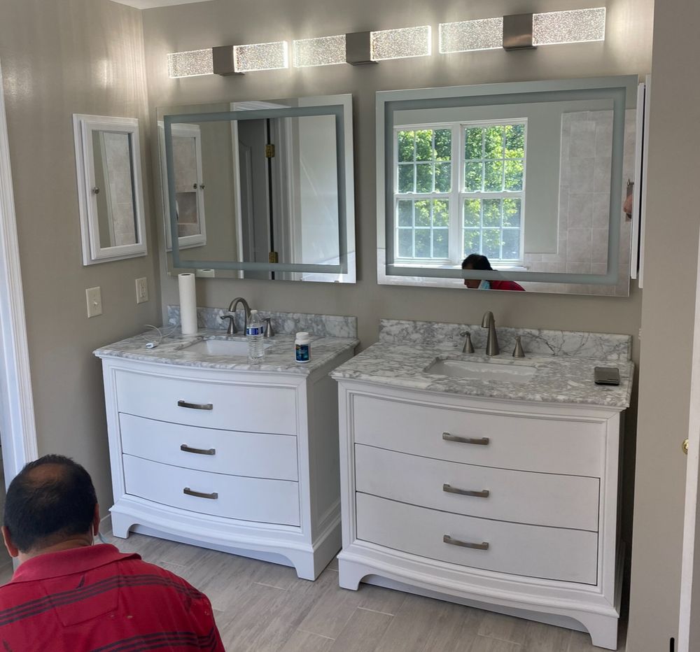 Slide of Renderos Construction