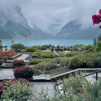 Lakeview Lounge - View of Lake Louise from the restaurant - Canadian (New) Near Me - Lake Louise, Alberta