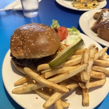 Landmark Diner Buckhead - Cheeseburger w/ Golden Fries - Diners Near Me - Atlanta, Georgia