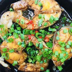 Net Viet - Caramelised fish hotpot