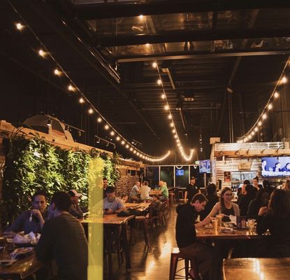 Belching Beaver Brewery Pub 980 by null
