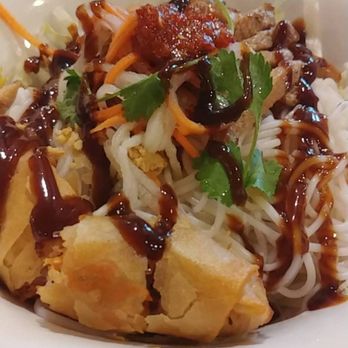 Pho Saigon - b2, pork eggroll, pork, noodle bowl, my favorite - Chinese Near Me - Youngstown, Ohio