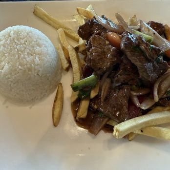 Puerto 27 Peruvian Kitchen & Pisco Bar - Peruvian Near Me - Pacifica, California Puerto 27 Peruvian Kitchen & Pisco Bar - Peruvian Near Me - Pacifica, California