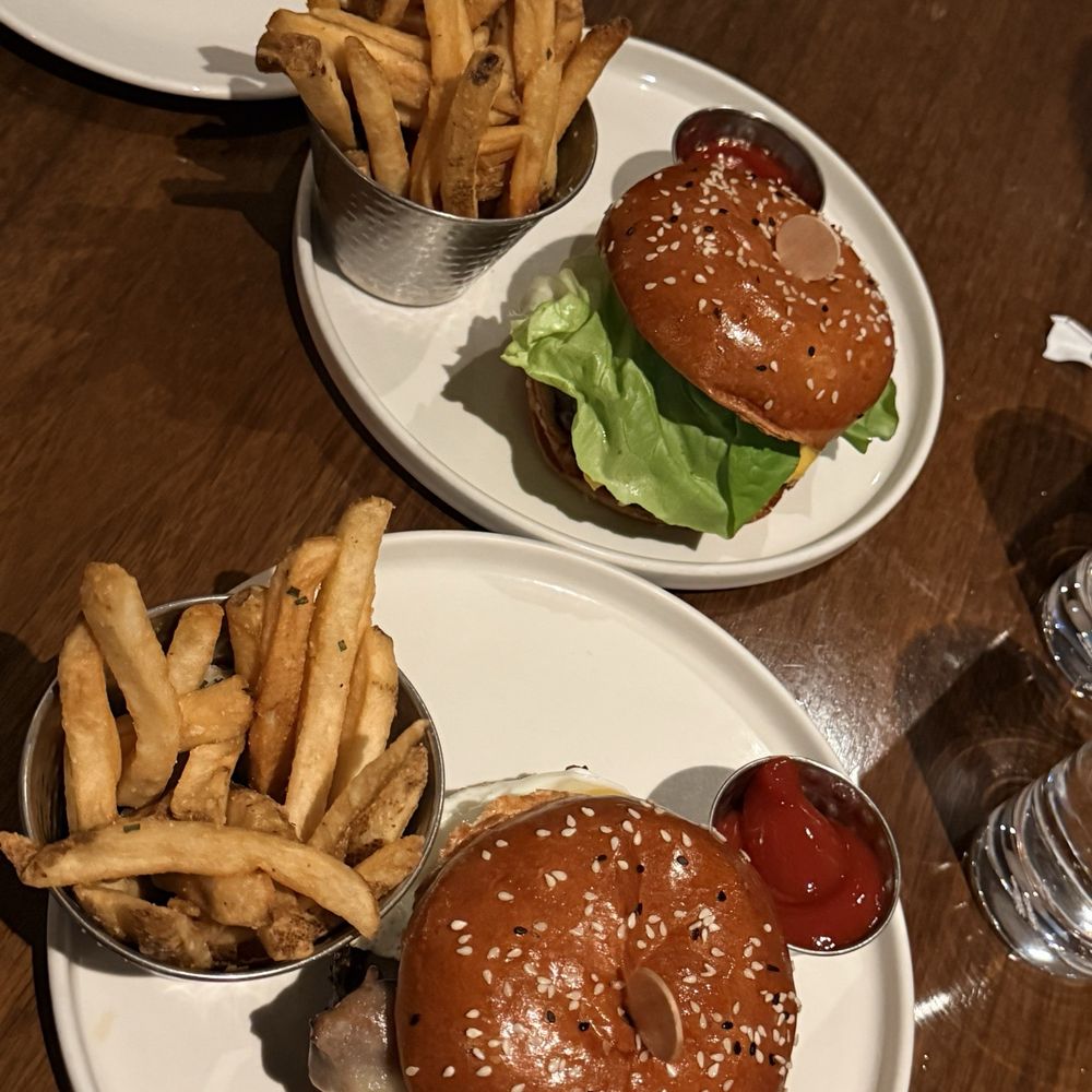 Ramsay's Kitchen - New American Near Me - Las Vegas, Nevada