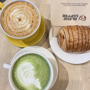 Blenz Coffee - - Matcha latte, sweetened with vanilla - Caramel macchiato - Chocolate croissant - Coffee & Tea Near Me - Vancouver, British Columbia Blenz Coffee - - Matcha latte, sweetened with vanilla - Caramel macchiato - Chocolate croissant - Coffee & Tea Near Me - Vancouver, British Columbia