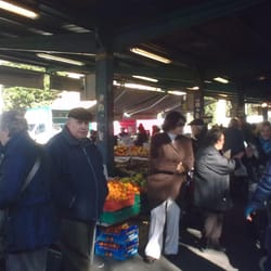 Mercato di Piazza dell'Isolotto