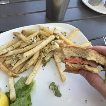 Bistro No. 107 - Salmon sandwich with garlic fries - Burgers Near Me - Mount Shasta, California Bistro No. 107 - Salmon sandwich with garlic fries - Burgers Near Me - Mount Shasta, California