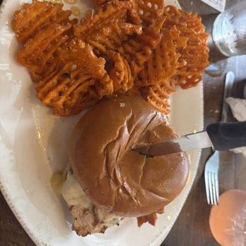 Brown Dog Eatery - Bam bam chicken and sweet potato - New American Near Me - Carrollton, Georgia