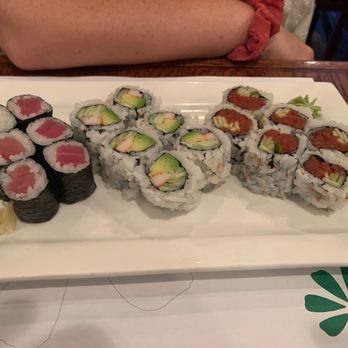 Lee's Sushi - Japanese Near Me - Wayne, New Jersey