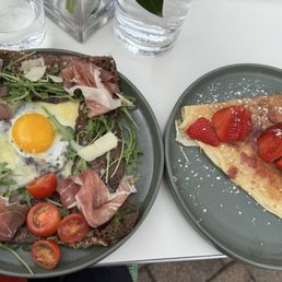 Prosciutto crepe and strawberry crepe Prosciutto crepe and strawberry crepe