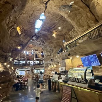 Canyonlands - The restaurant - Beer Bar Near Me - Williams, Arizona