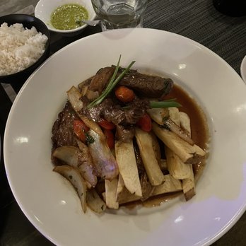 Ancla Peruvian Cuisine & Bar - Lomo Saltado - Peruvian Near Me - Queens, New York Ancla Peruvian Cuisine & Bar - Lomo Saltado - Peruvian Near Me - Queens, New York