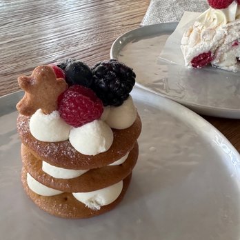 Lele Cake - Coffee & Tea Near Me - Los Gatos, California