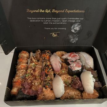 FOB Sushi Bar - Box - Sushi Bars Near Me - Seattle, Washington FOB Sushi Bar - Box - Sushi Bars Near Me - Seattle, Washington