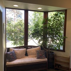 Vibrant Life Chiropractic and Family Wellness Center - Waiting
