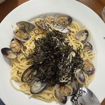 Spoon House Bakery & Restaurant - Japanese Style Clam Sauce - Bakeries Near Me - Gardena, California