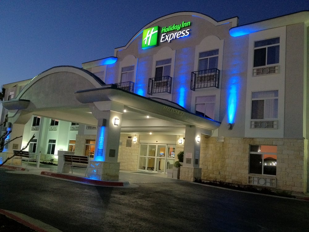HOLIDAY INN EXPRESS & SUITES BASTROP 30 Photos & 32 Reviews 491 Agnes St, Bastrop, Texas