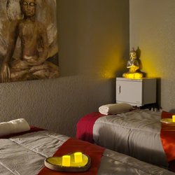 Le Elite Massage And Spa - Couples Massage Available!
