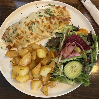 Greenhouse Cafe - Baked chicken crepe - Cafes Near Me - Citrus Heights, California