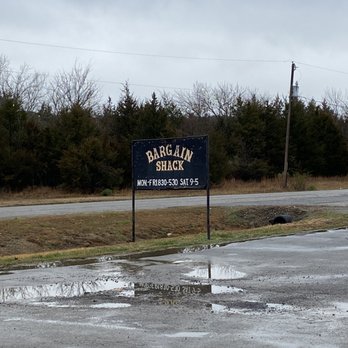 Bargain Shack - Road sign - Home Decor Near Me - Poteau, Oklahoma Bargain Shack - Road sign - Home Decor Near Me - Poteau, Oklahoma