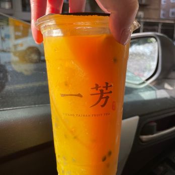 Yi Fang Taiwan Fruit Tea - Yifang - Bubble Tea Near Me - Flushing, New York