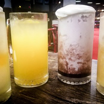Meet Tea - The double dates. Right: Creme top green tea - Bubble Tea Near Me - Temple City, California
