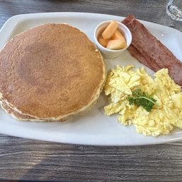 Eggsmart Tri-fecta-2 eggs with pancakes, turkey bacon and cantaloupe