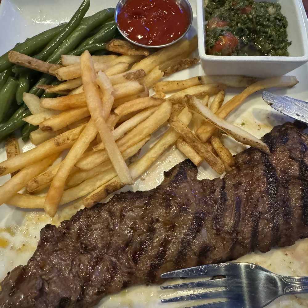 Ocean 302 - Skirt steak, medium rare! - New American Near Me - Melbourne Beach, Florida Ocean 302 - Skirt steak, medium rare! - New American Near Me - Melbourne Beach, Florida