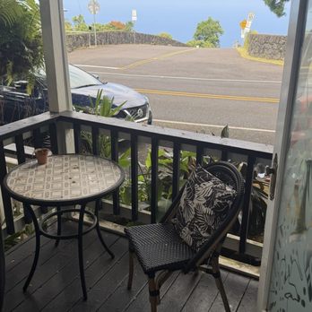 Uncle Kimo’s Coffee Shop - Outdoor seating - Coffee & Tea Near Me - Holualoa, Hawaii Uncle Kimo’s Coffee Shop - Outdoor seating - Coffee & Tea Near Me - Holualoa, Hawaii