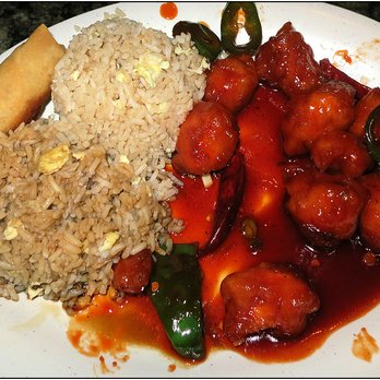 JB's Chinese Cafe - General Tso's Chicken -- no breading. The lower scoop of rice is darker because I had added Soy Sauce - Chinese Near Me - Webster, Texas JB's Chinese Cafe - General Tso's Chicken -- no breading. The lower scoop of rice is darker because I had added Soy Sauce - Chinese Near Me - Webster, Texas