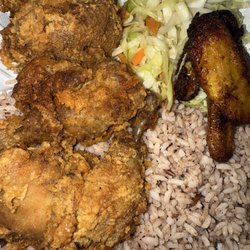 The Jerk Stop - Fried chicken dinner